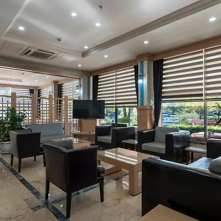 Adalya Oeznil Ξενοδοχείο