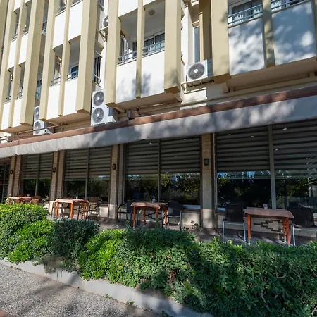 Adalya Oeznil 2* Manavgat