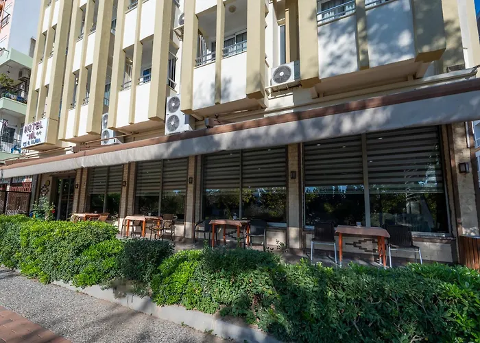 Adalya Oeznil 2* Manavgat