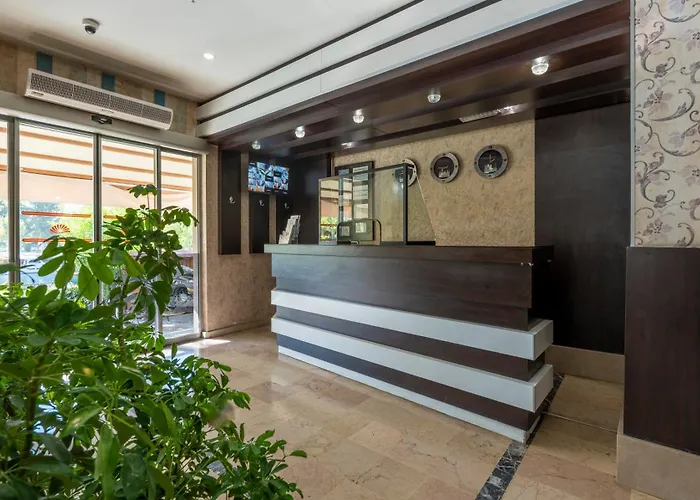 Hotel Adalya Oeznil 2*